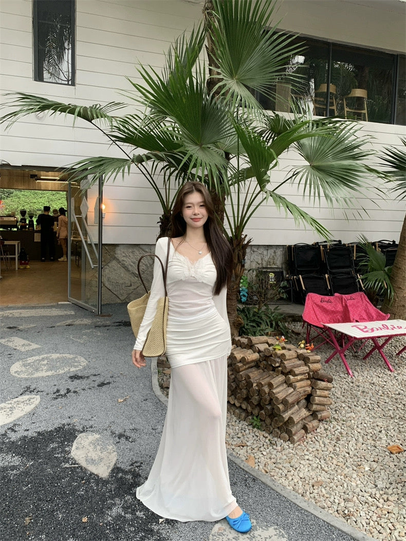 Cream White Mesh Long Skirt (S, M)