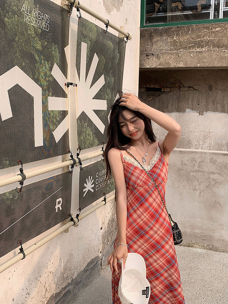 Red Grid Long Dress (XL)