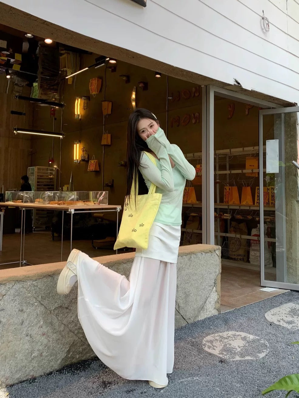 Cream White Mesh Long Skirt (S, M)