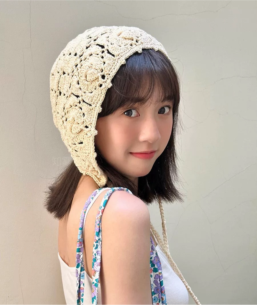 H34 Big Beige Strap Knitted Embroidery Hat