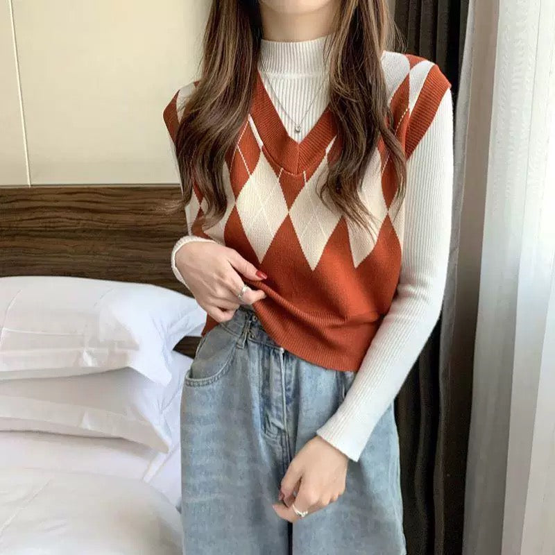 Korean Uni Sleeveless Knitted Top