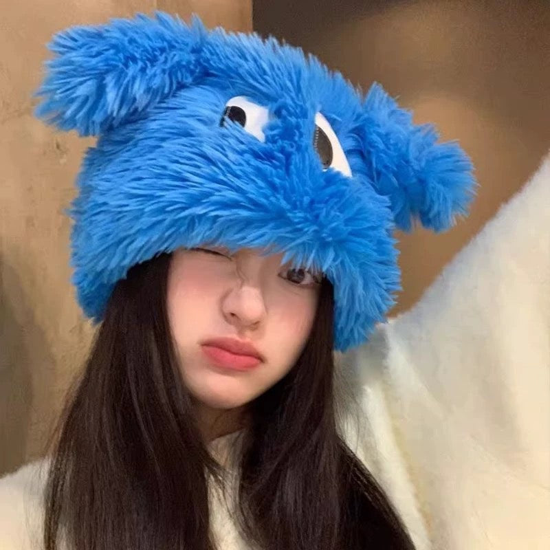 H07 Big Eyes Furry Hat