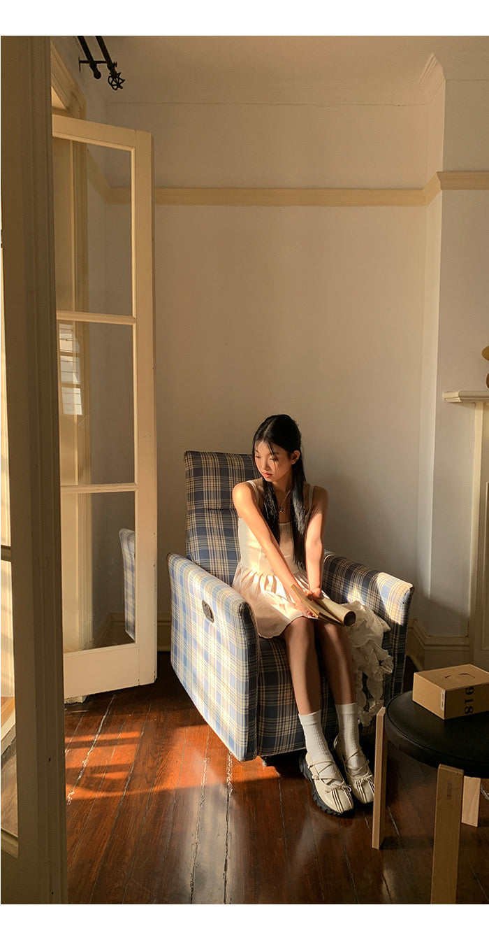 Anna Creamy Pleated Dress
