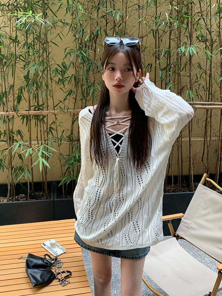 V Collar White Long Sleeve Knitted Top Outerwear