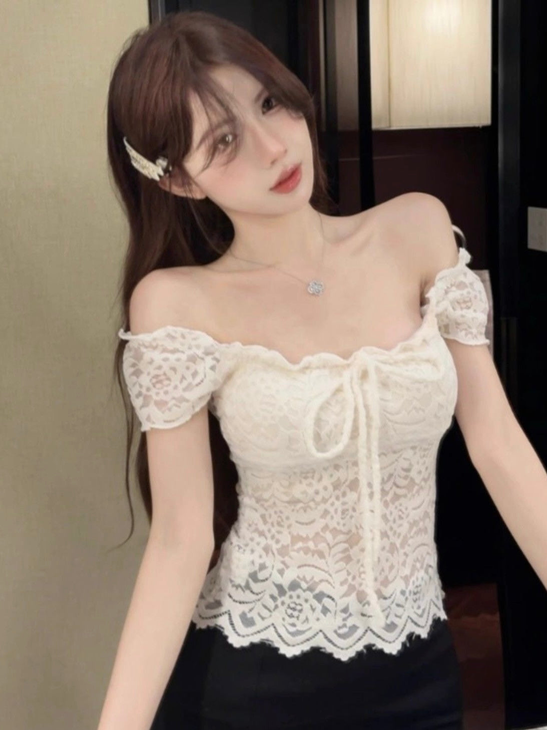 Minnie Lacey Top