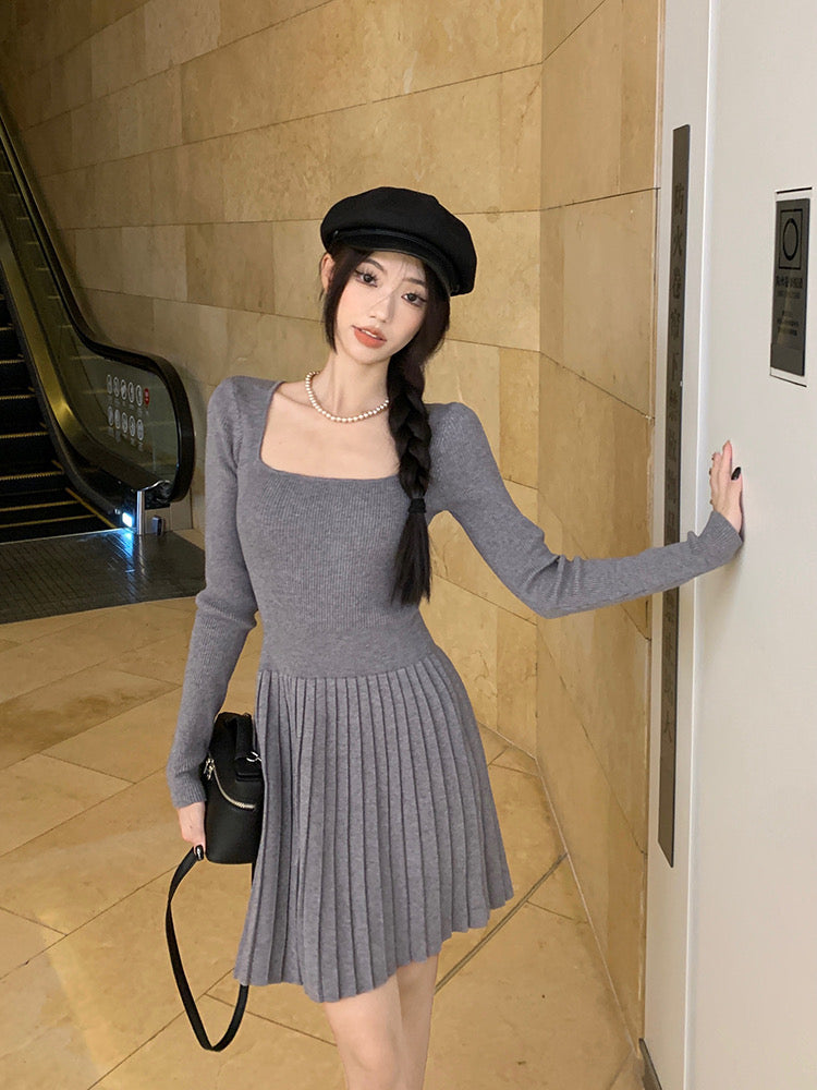 Knitted Long Sleeve Pleated Dress