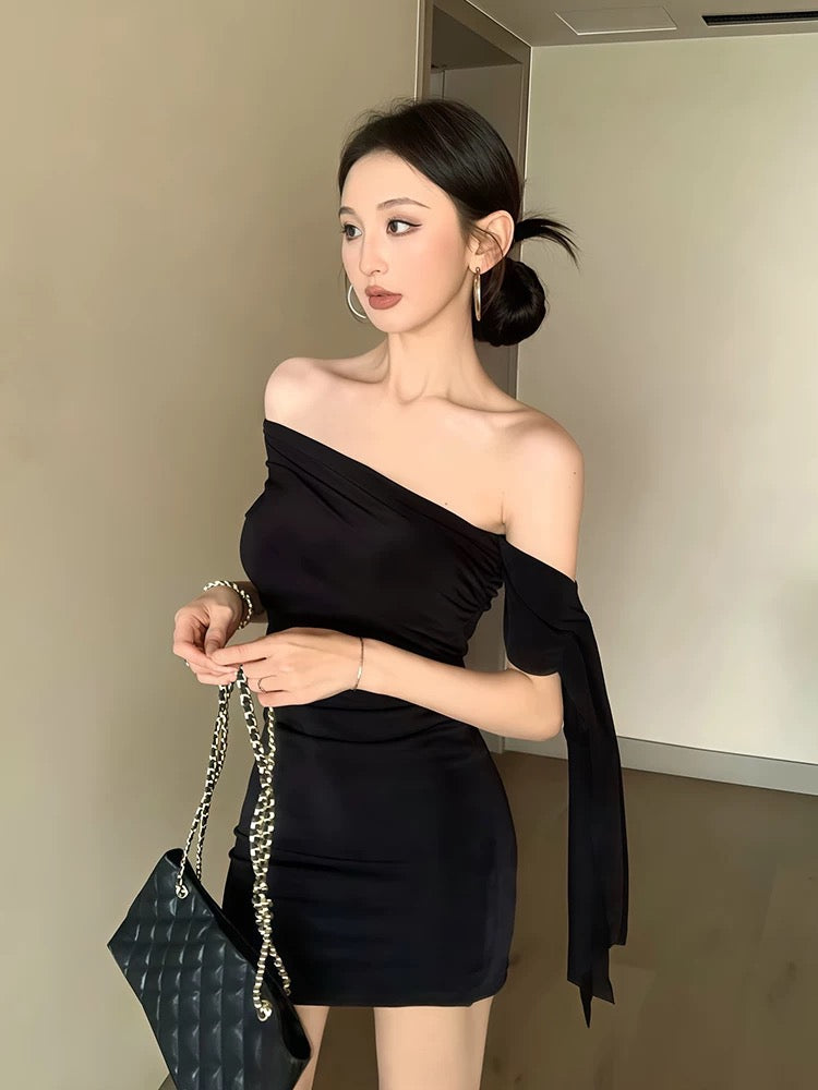 Black Off Side Shoulder Tube Dress
