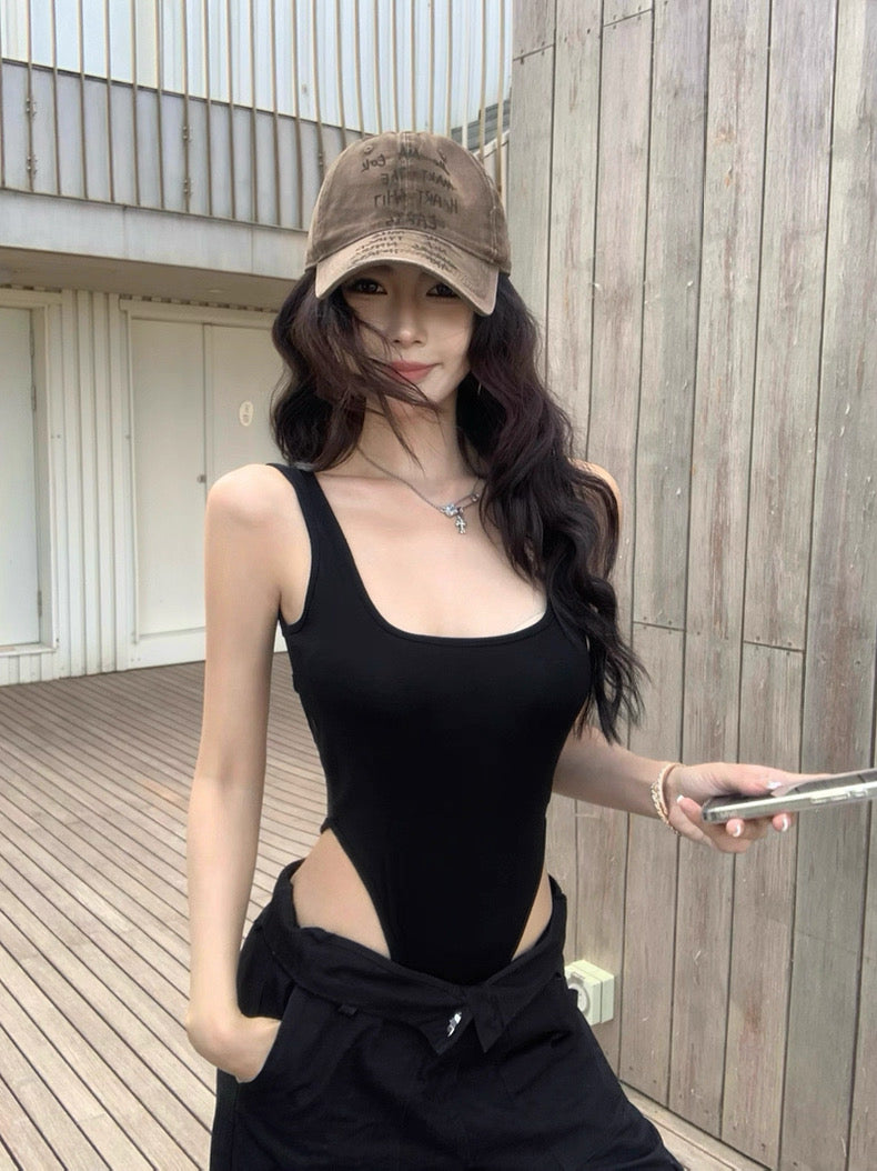 Crossback Inner Suit ( White, Grey, Black) With Padding