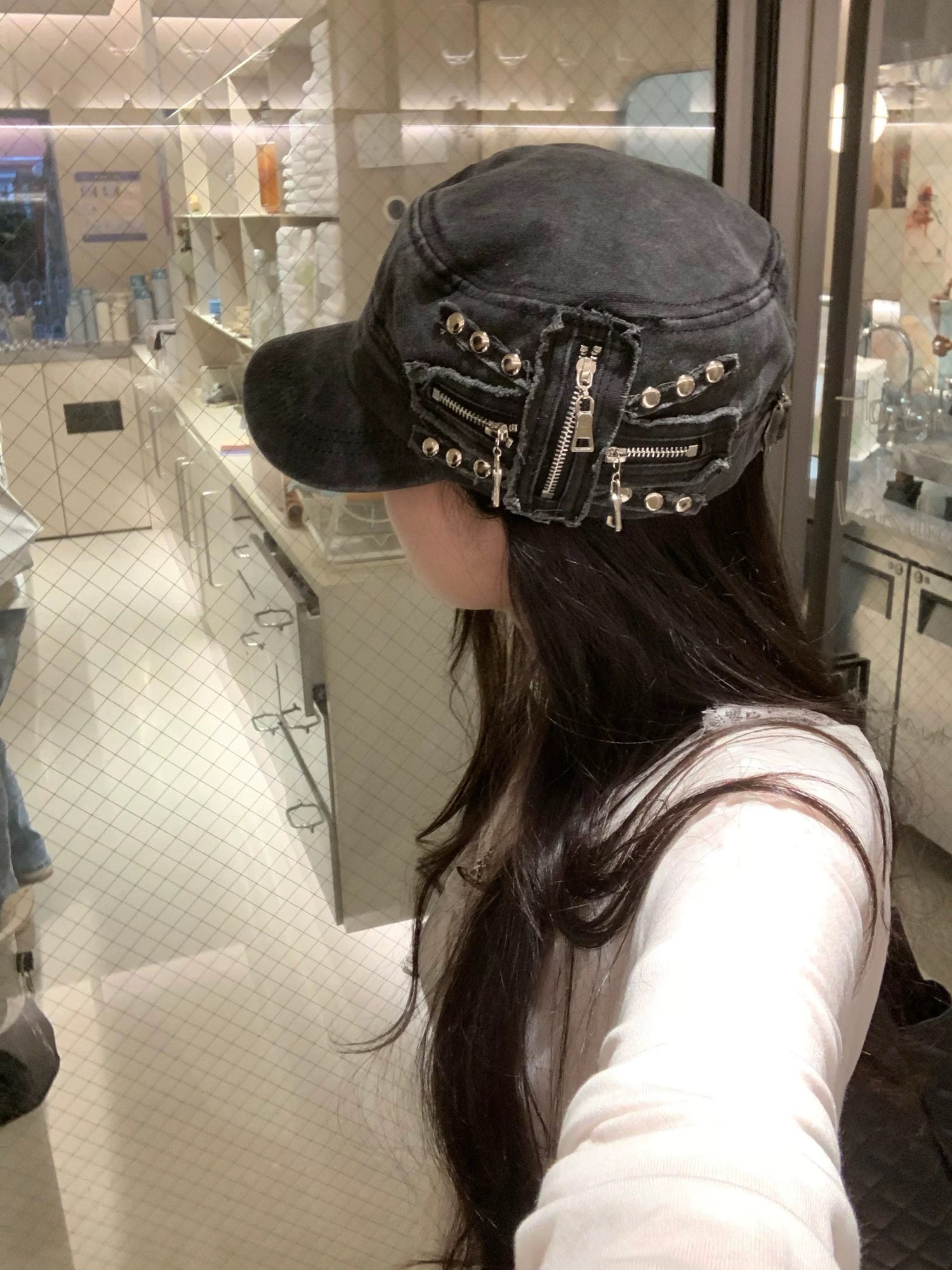 H36 Punk Zips Hat (White, Grey)