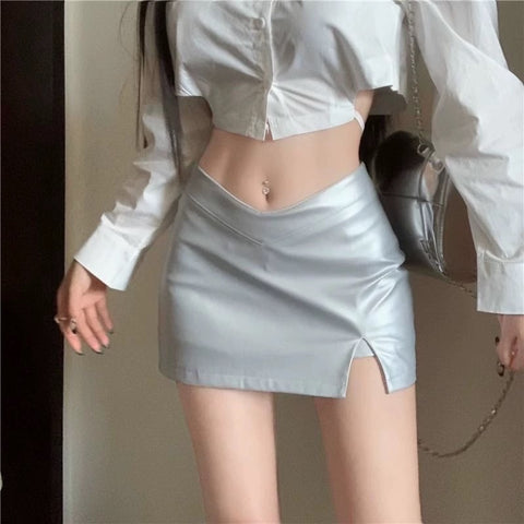 Kayley V Low Waist  Mini Skirt (XS)