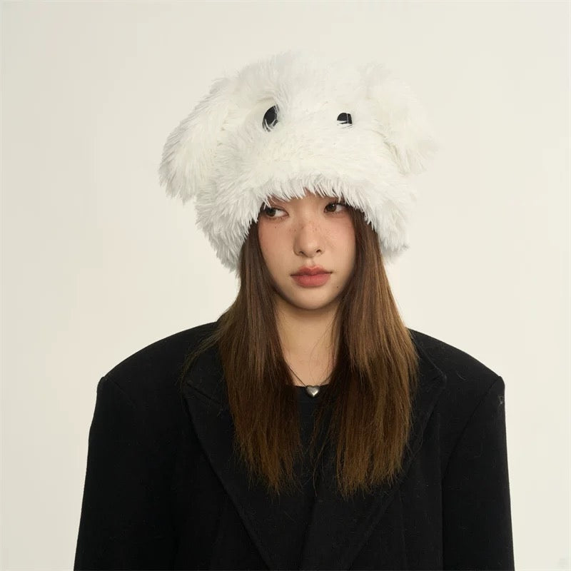 H07 Big Eyes Furry Hat