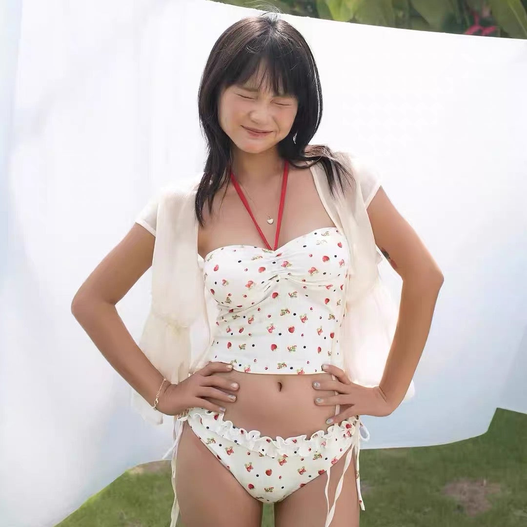 BK29 Strawberries Bikini Two Piece Set