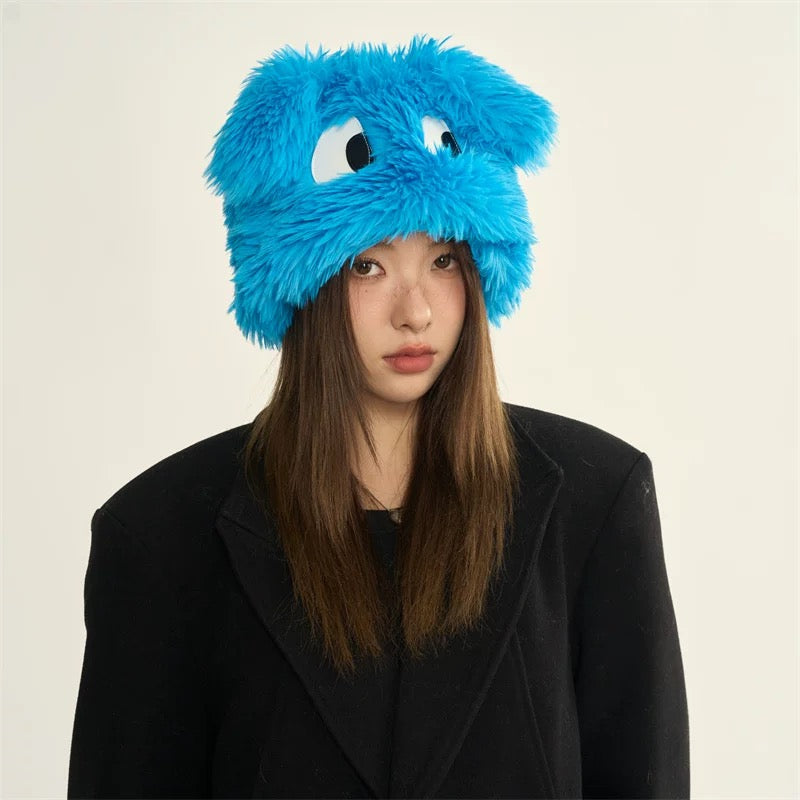 H07 Big Eyes Furry Hat