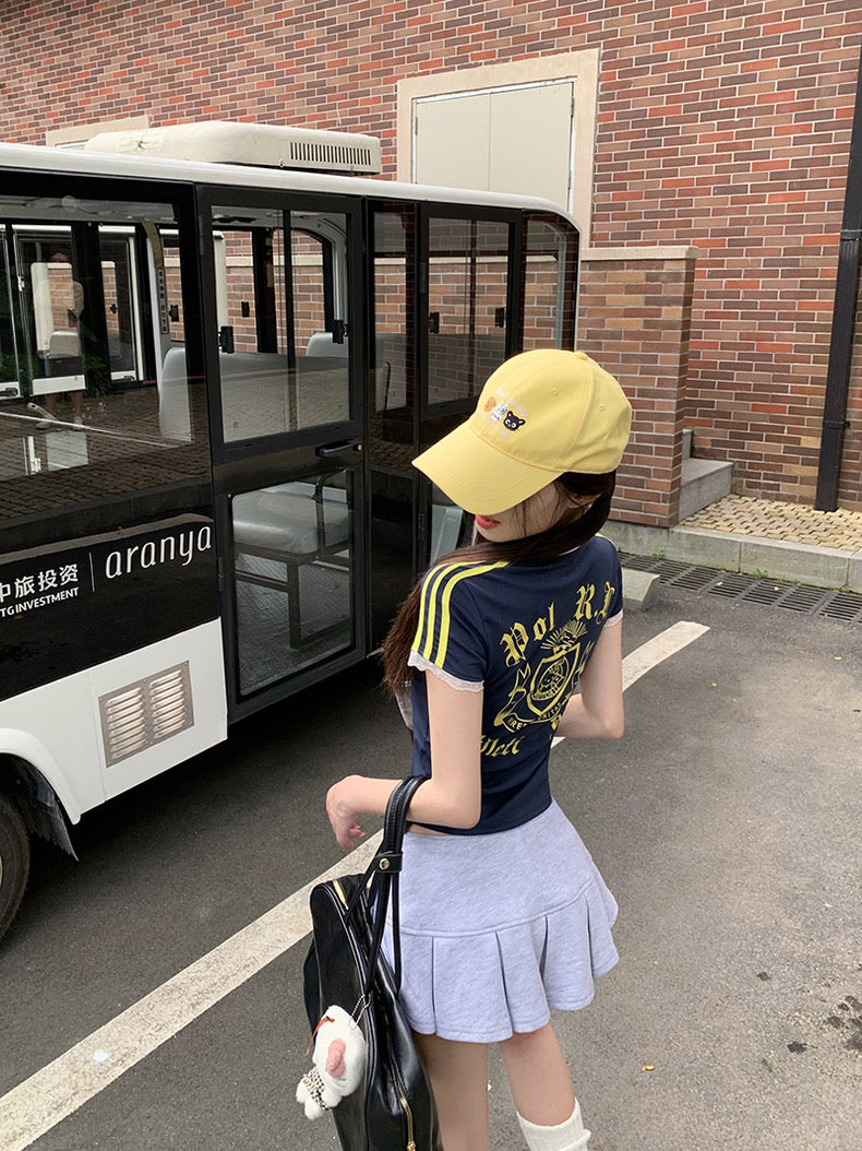 No7 Slim Fit Kittie V Collar  Top