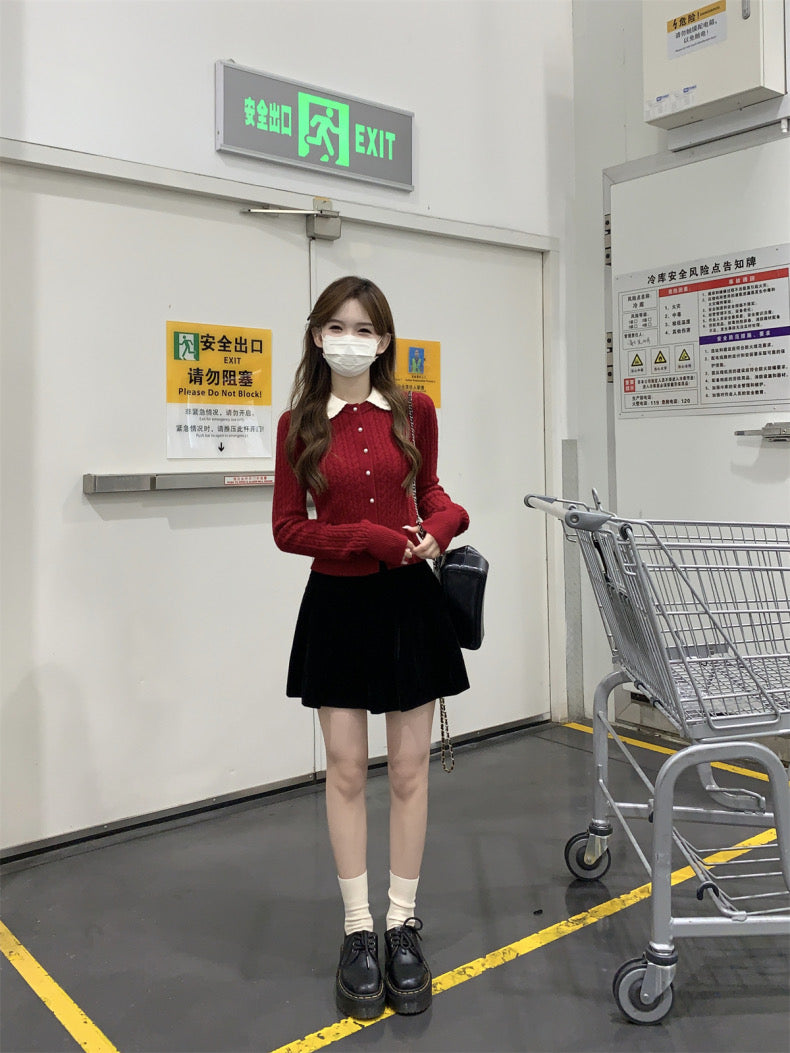 Beige Collar Knitted Long Sleeve Top