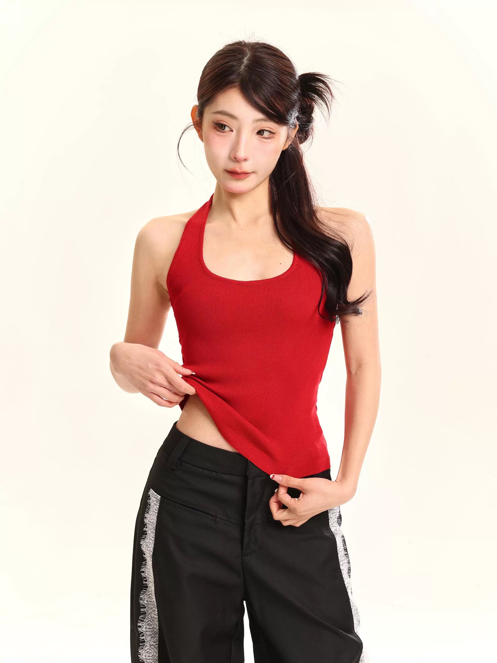 Round Collar Red Top