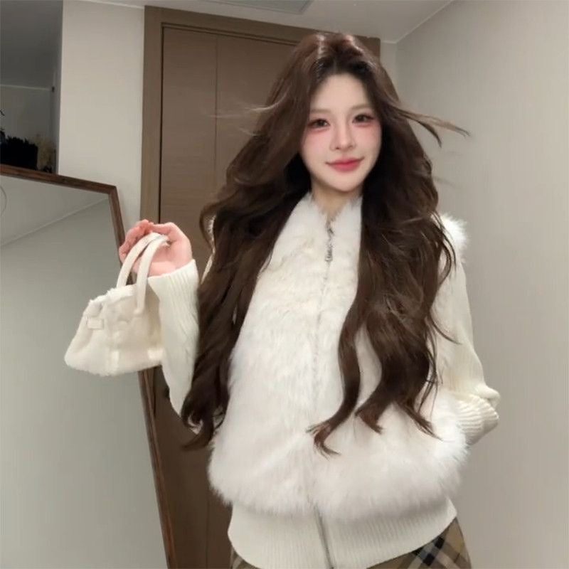 White Furry Cardigan Top 补货中