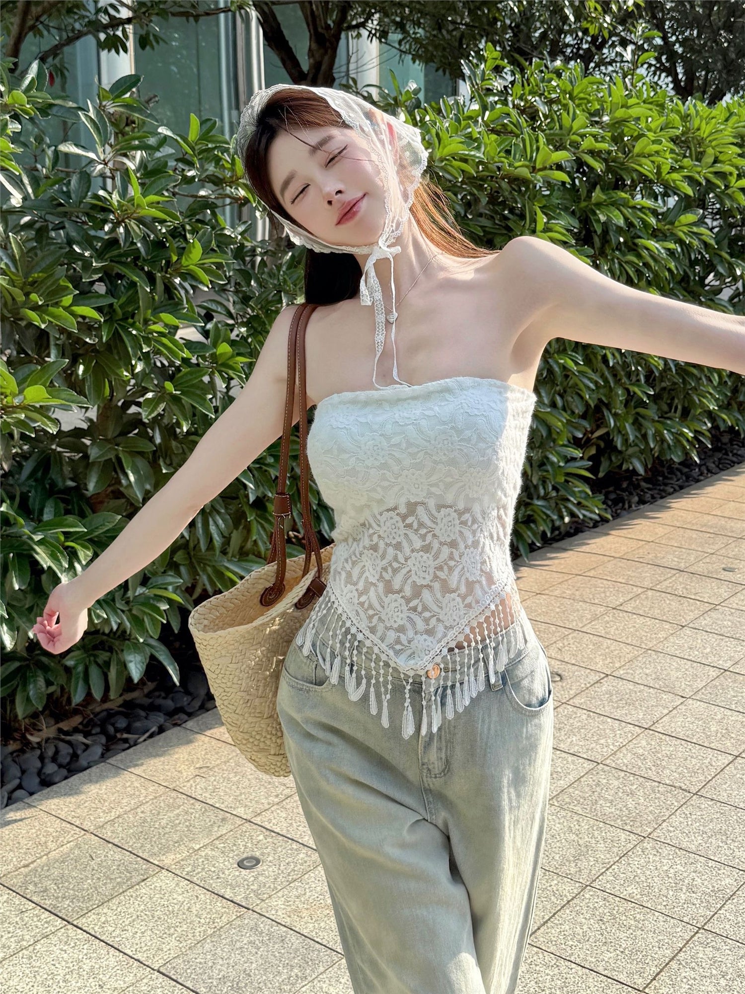 Lacey Tube Top (White, Beige)