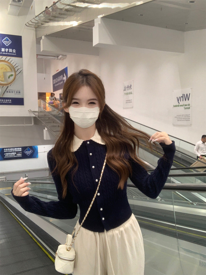 Beige Collar Knitted Long Sleeve Top