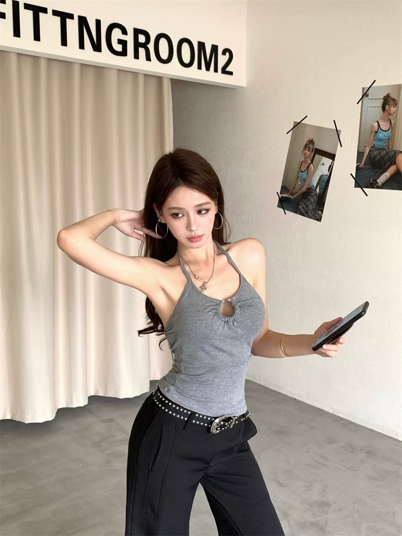 Round Collar Bareback Butterflies Chain Top