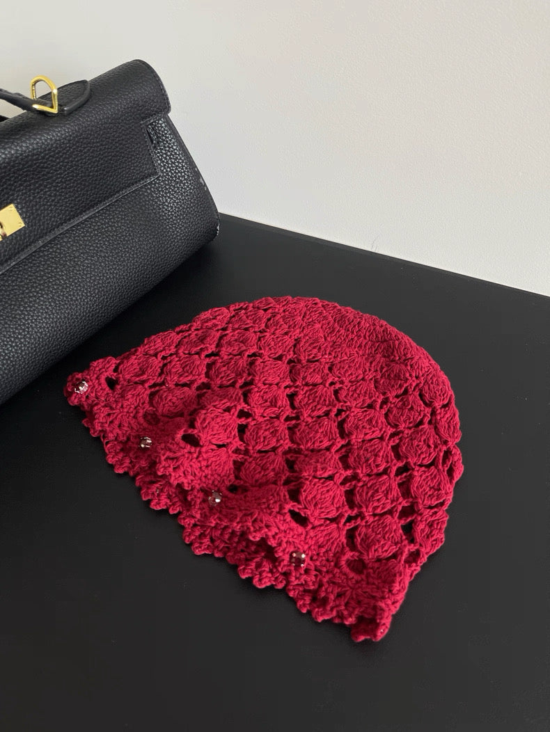 H35 Wine Red Knitted Embroidery Hat