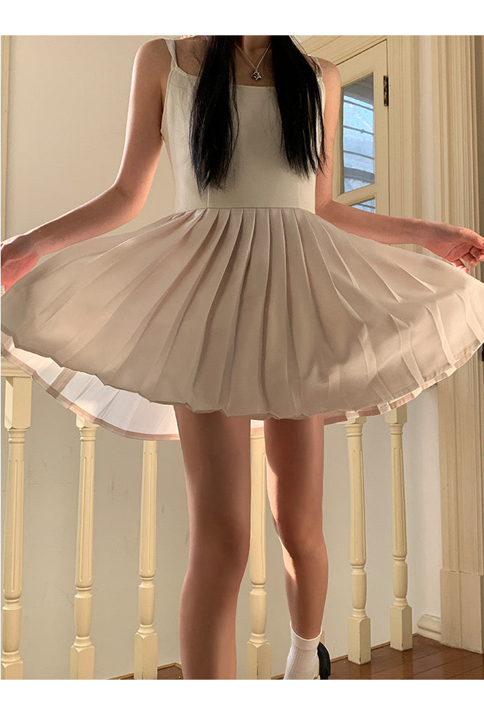 Anna Creamy Pleated Dress