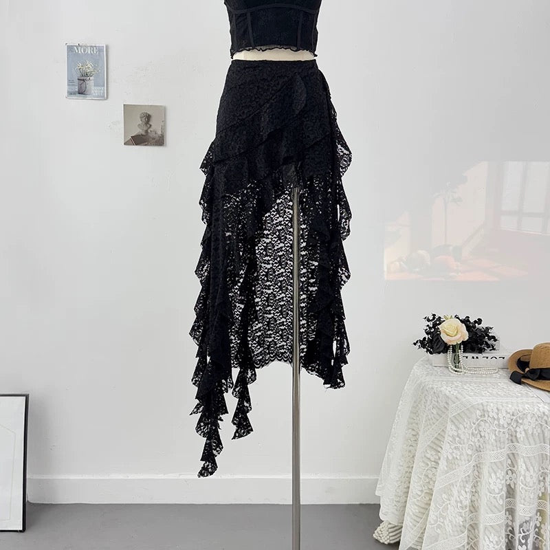 Unequal Lacey Slim Fit Skirt