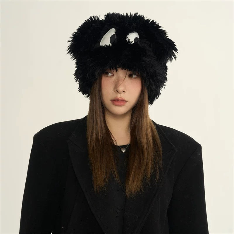 H07 Big Eyes Furry Hat
