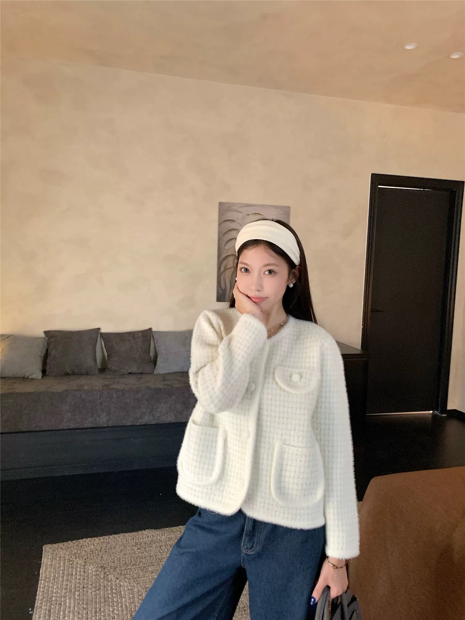 Milk Channe Knitted Pockets Cardigan