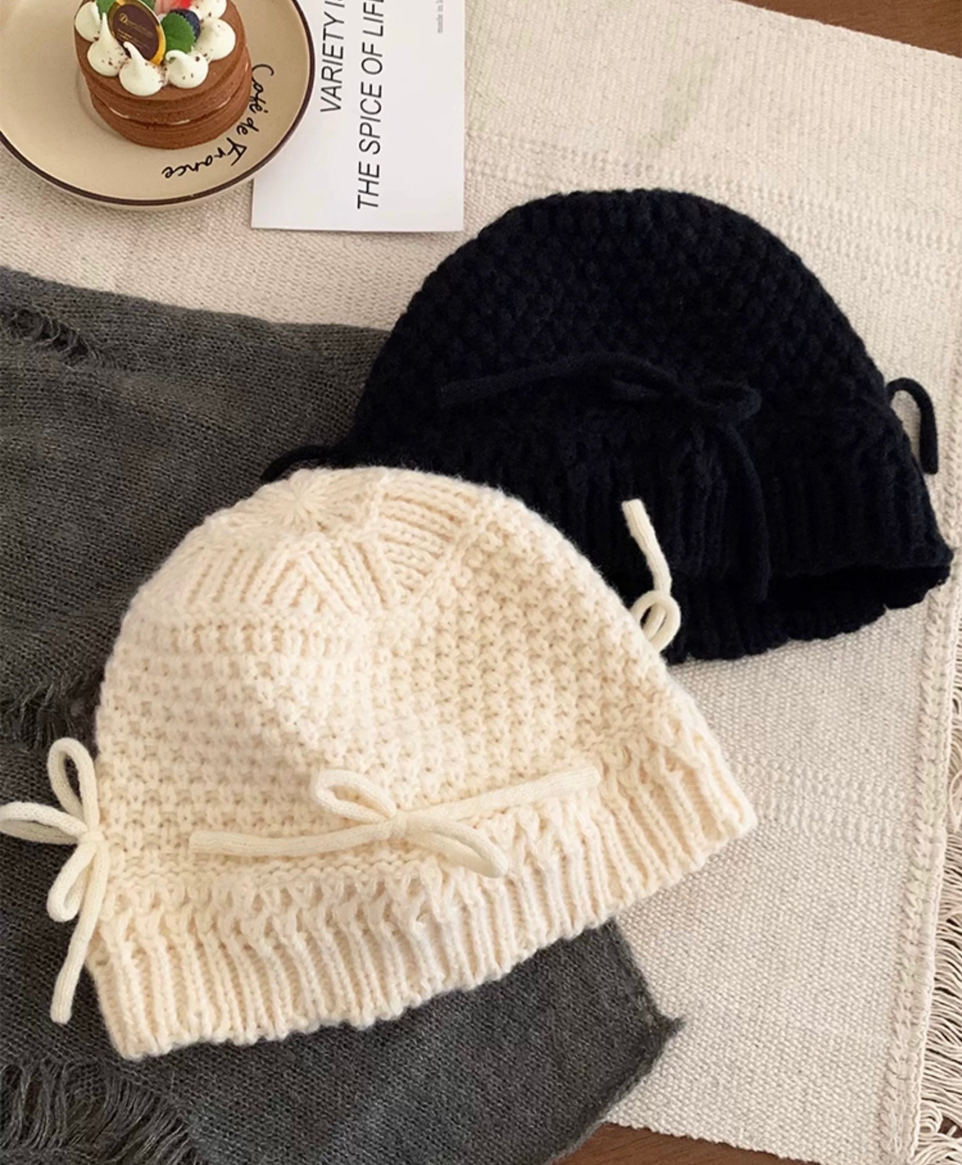 H27 Ribbon Knitted Embroidery Hat