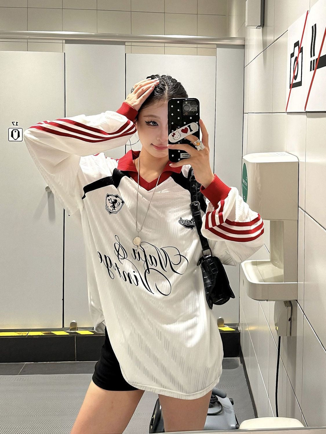 No93 Red Collar White Long Sleeve Ball Top