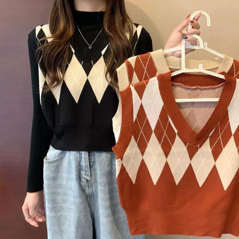 Korean Uni Sleeveless Knitted Top