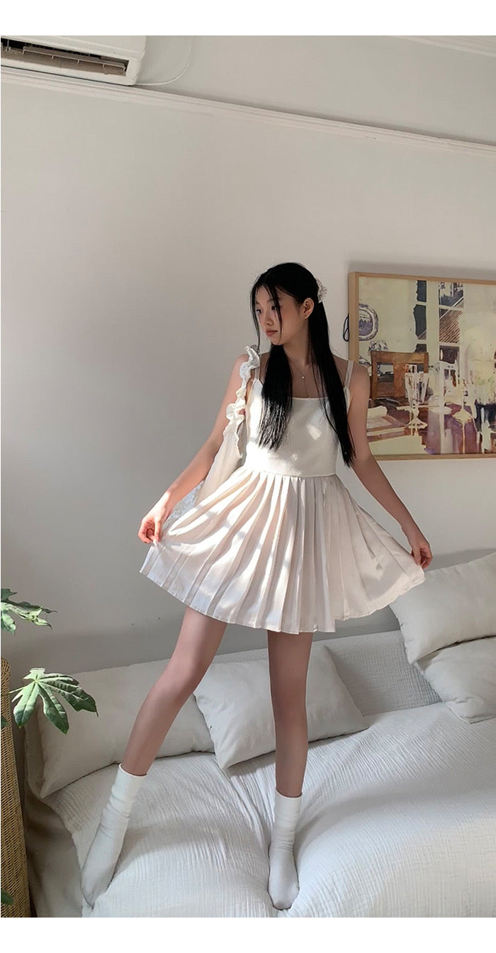 Anna Creamy Pleated Dress
