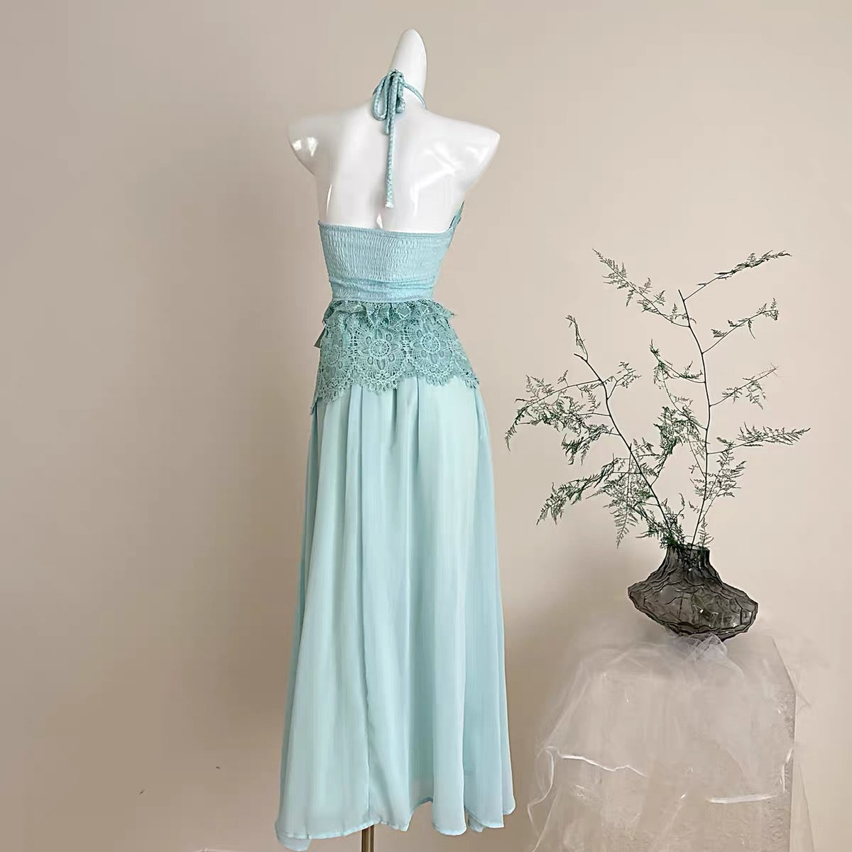 Embroidery Chiffon Two Piece Set (Blue, Beige)