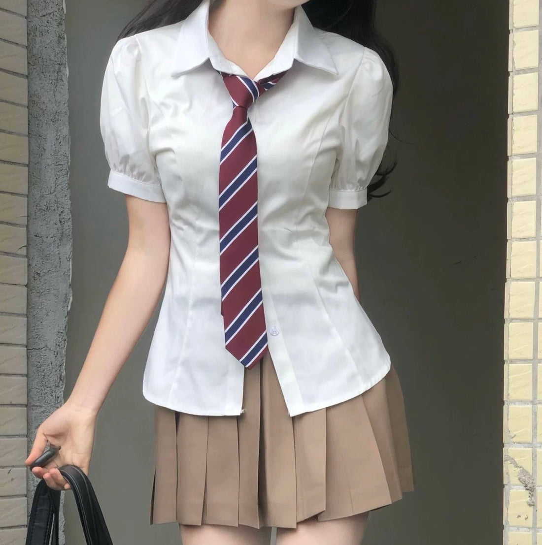 White Uni Top With Tie
