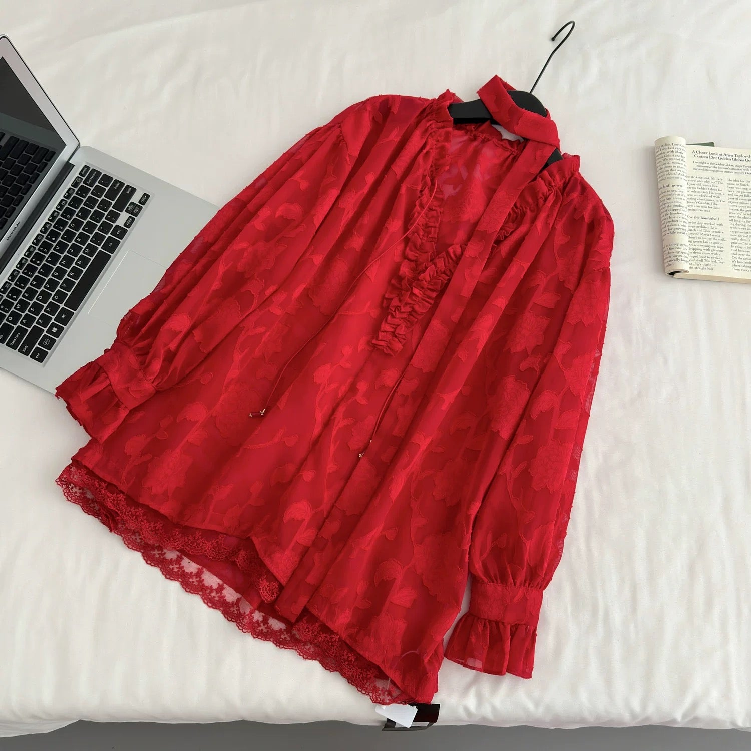 V Collar Lantern Sleeve Thin Top (Black, Red)