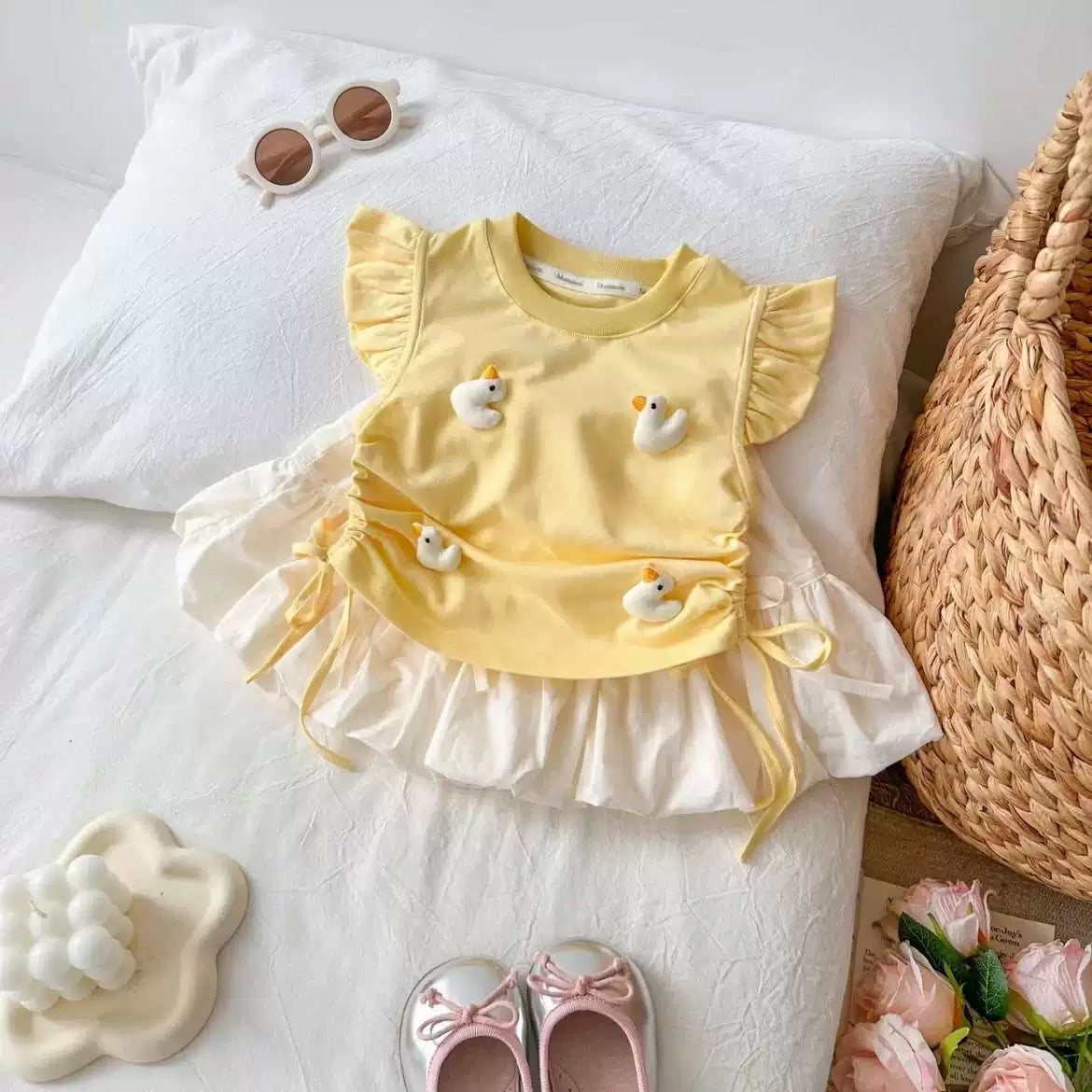 Little Girl Cute Duck Yellow Top + Skirt (90)