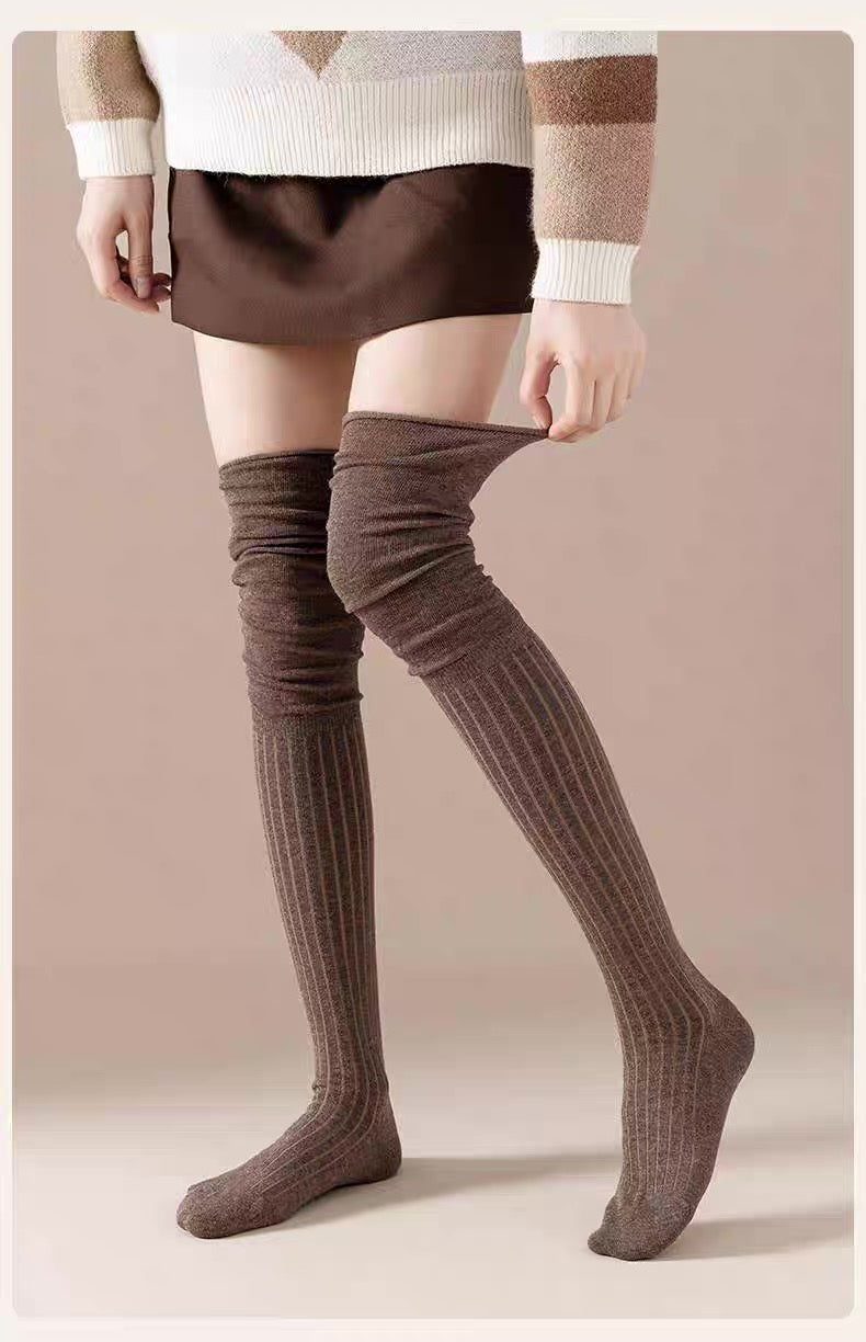S002 High Knee Long Socks