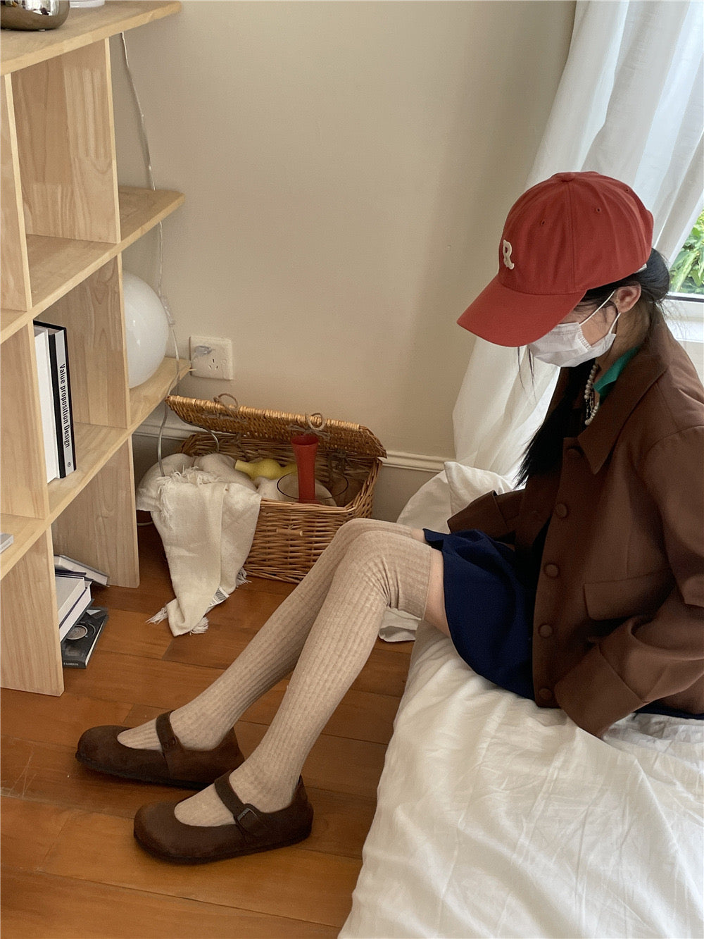 S001 Basic Long Socks