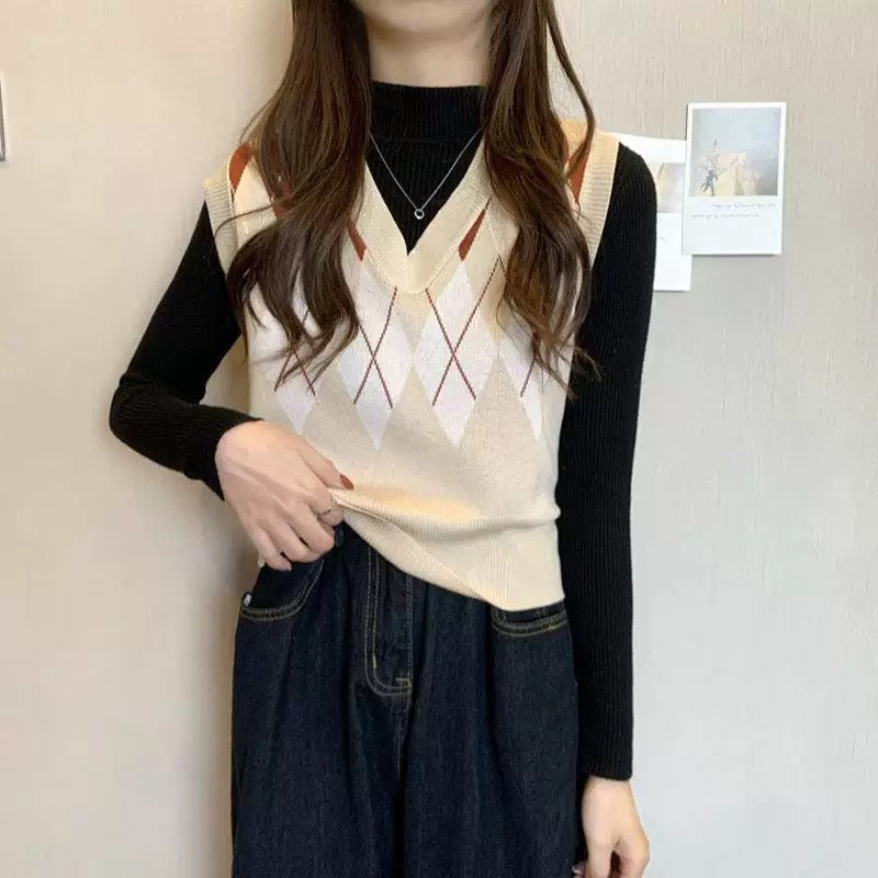Korean Uni Sleeveless Knitted Top