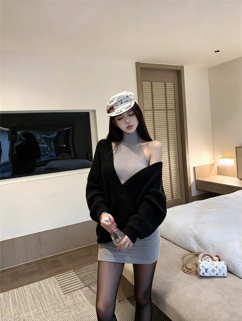 V Collar Black Grey Two Pieces Knitted Top