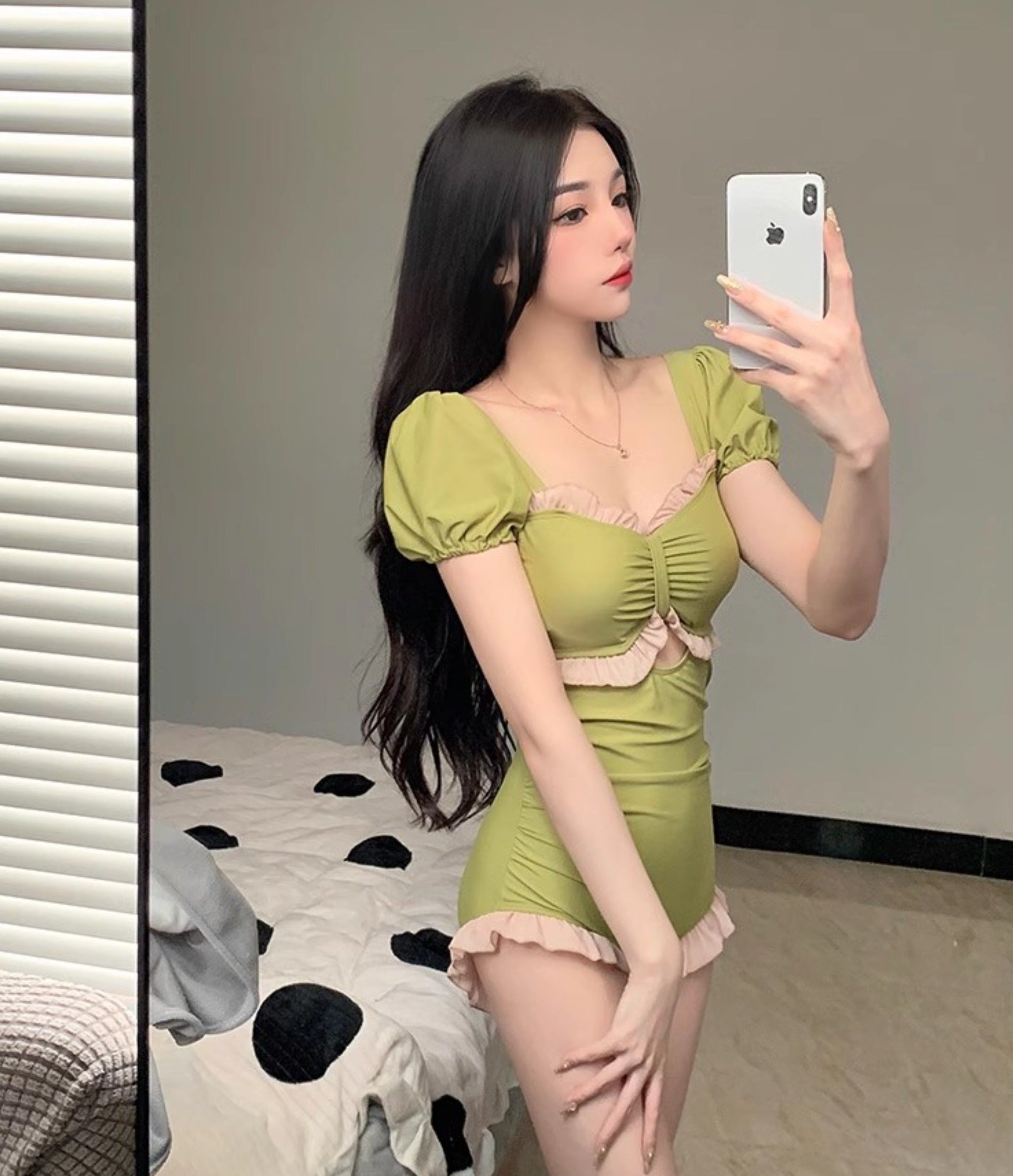 Ruffles Puff Sleeve BK02 Swimsuits (S)