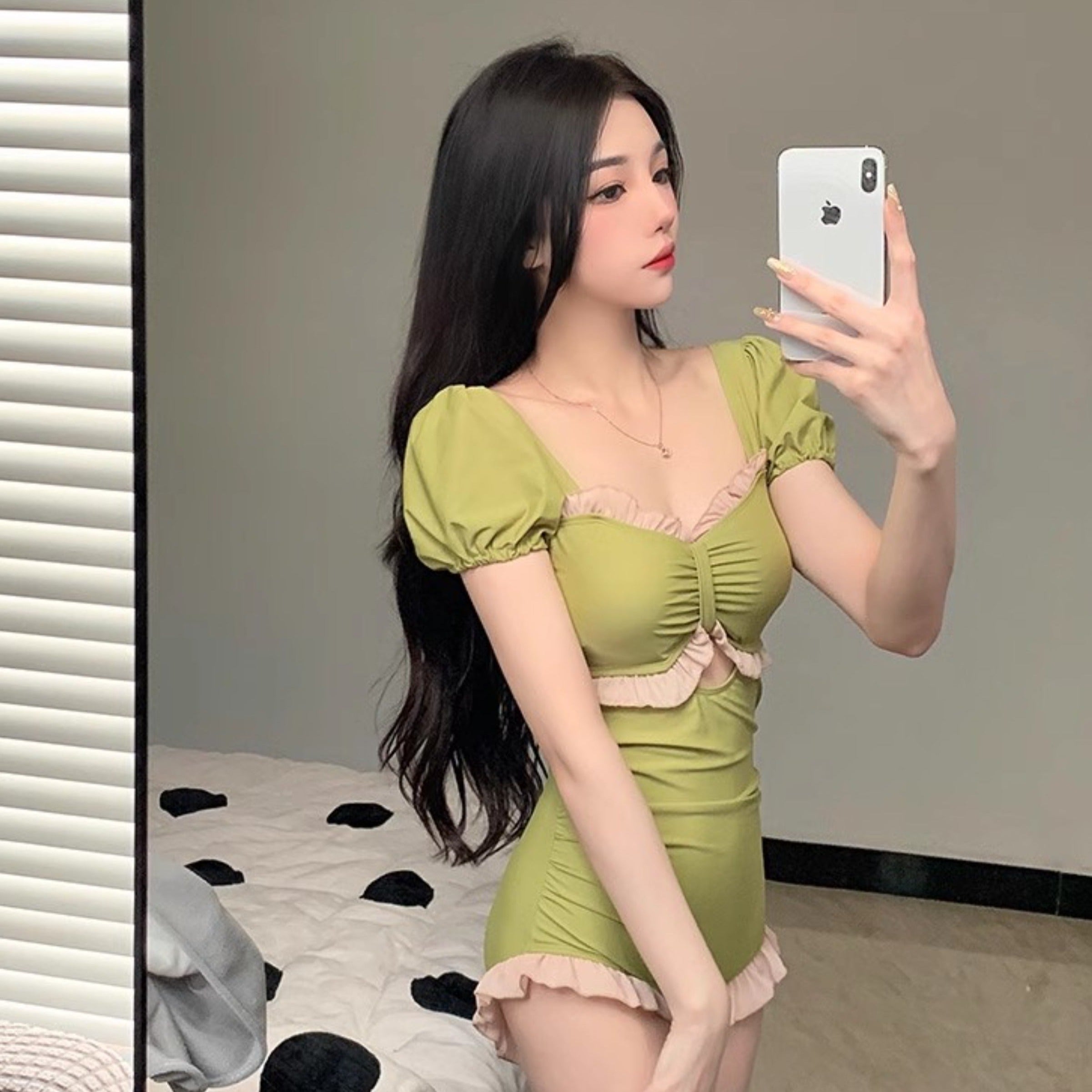 Ruffles Puff Sleeve BK02 Swimsuits (S)