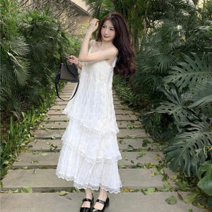 Sleeveless White Laces Layered Dress