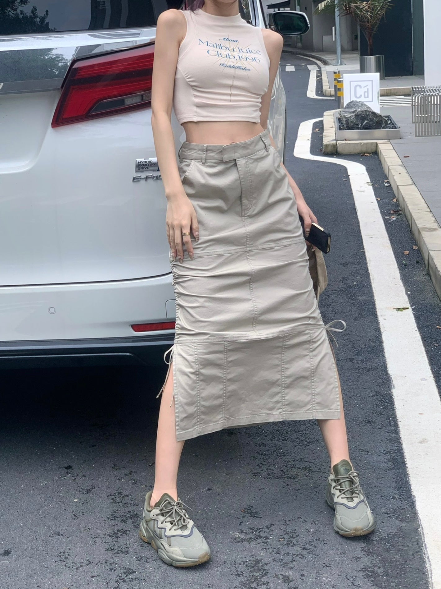 Middle Waist Cargo Long Skirt (S)