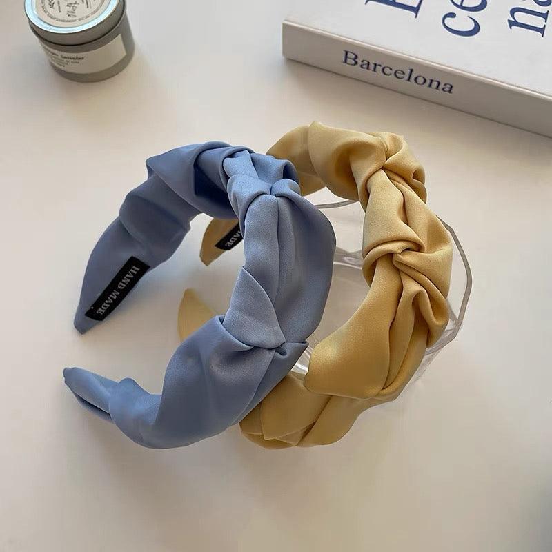 A45 Hairband - Hearts & Kisses Fashion Boutique - HNK Online Fashion Malaysia - Buy Dress Online. Shop Dress, Tops, Pants, Rompers, Sportswear & more. We Ship To Malaysia & Singapore.