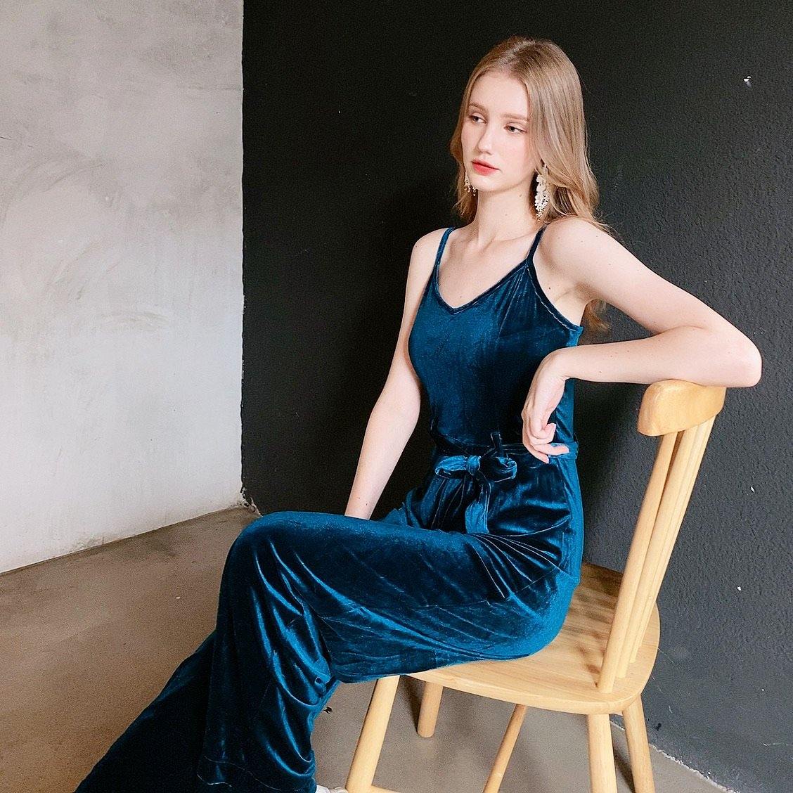 D008 Maxi Jumpsuit (S, M, L) - Hearts & Kisses