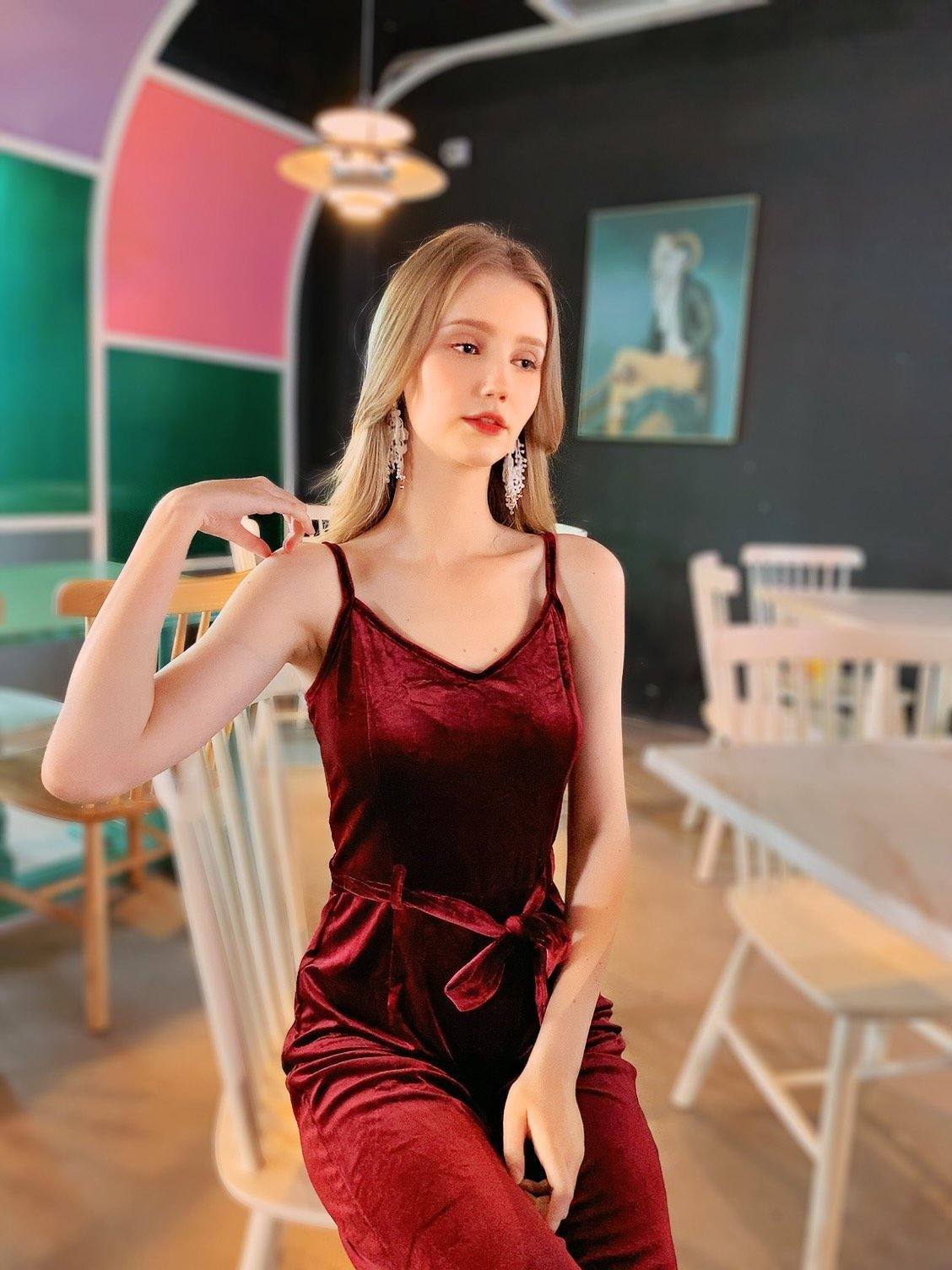 D008 Maxi Jumpsuit (S, M, L) - Hearts & Kisses