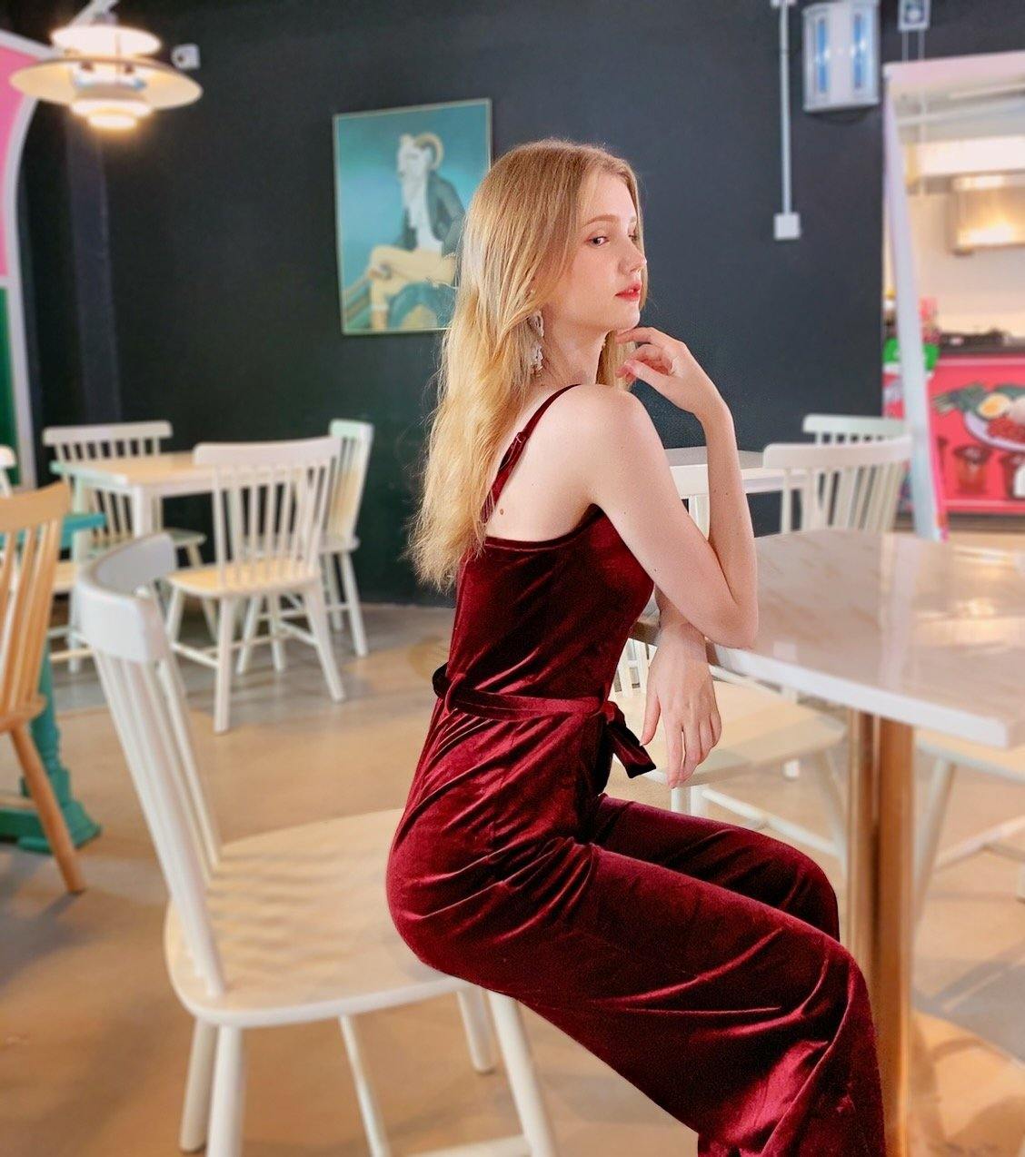 D008 Maxi Jumpsuit (S, M, L) - Hearts & Kisses