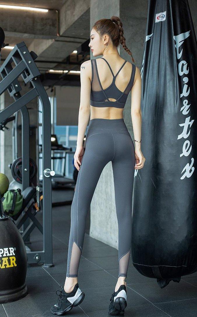 FT010 Jenn Sportswear Yoga Set - Hearts & Kisses